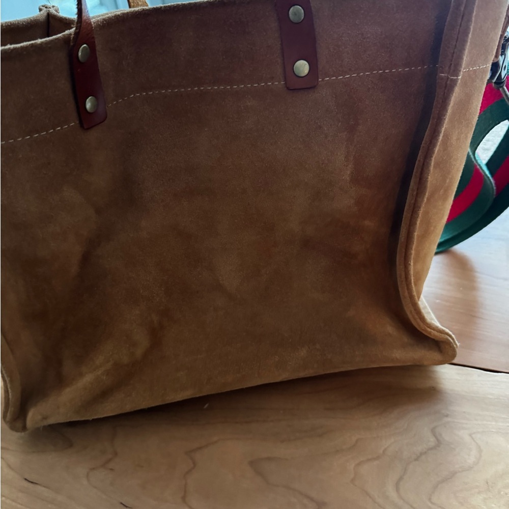 Parker Thatch Medium Mimi Suede Caramel in VGC (strap not included) - Picture 4 of 7